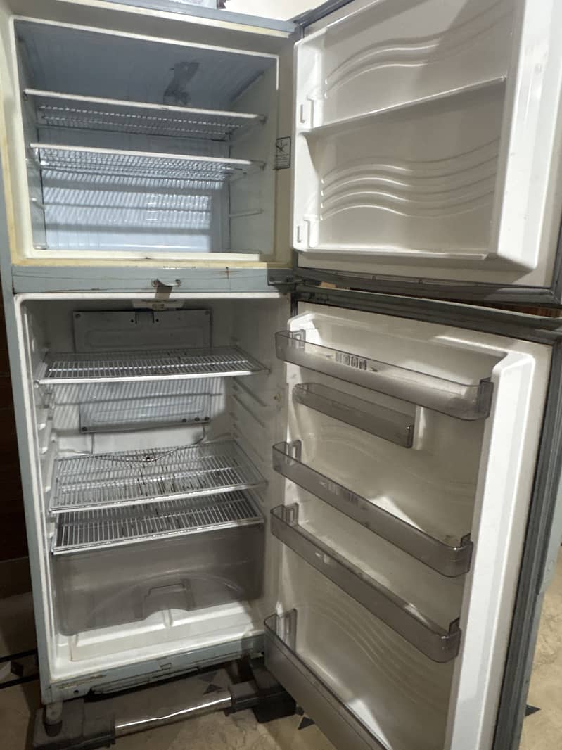 Dawlance fridge 1