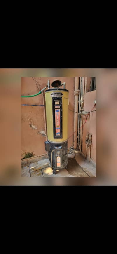 Diamond Dual Gas & Electric Geyser – 35 Gallon
