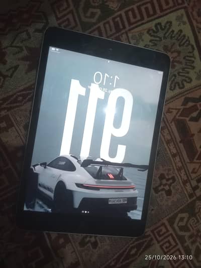 all ok 10 by 10 with box and charger