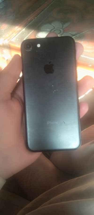 Apple iPhone 7
