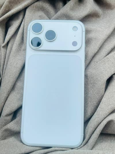 iPhone 17 Pro Max JV 256GB Grey | 99% Battery Health | 10/10