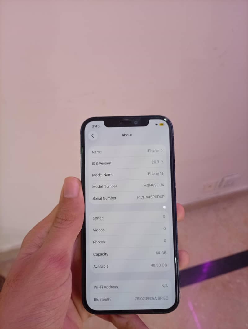 iPhone 12. (EXCHANGE POSSIBLE) 1