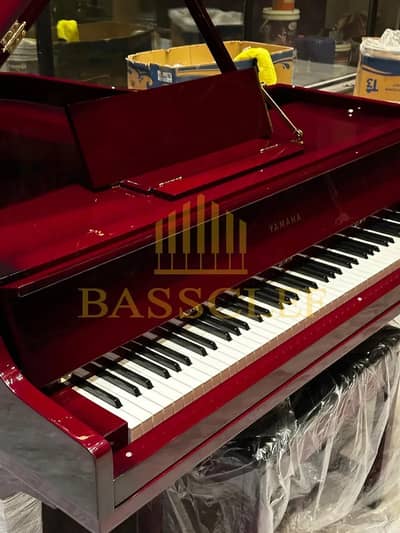 Bassclef Grand Piano/ Grand Piano/Keyboards/pool table/billiards/Rugs