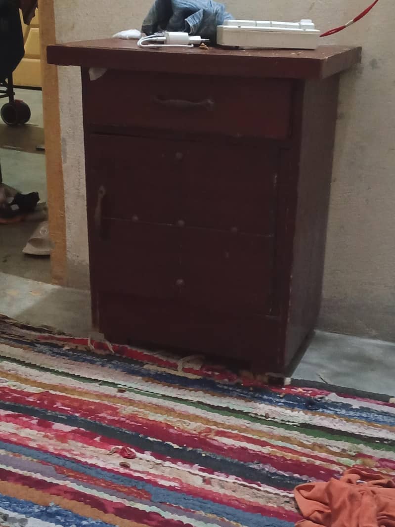 bed dressing side tables 3