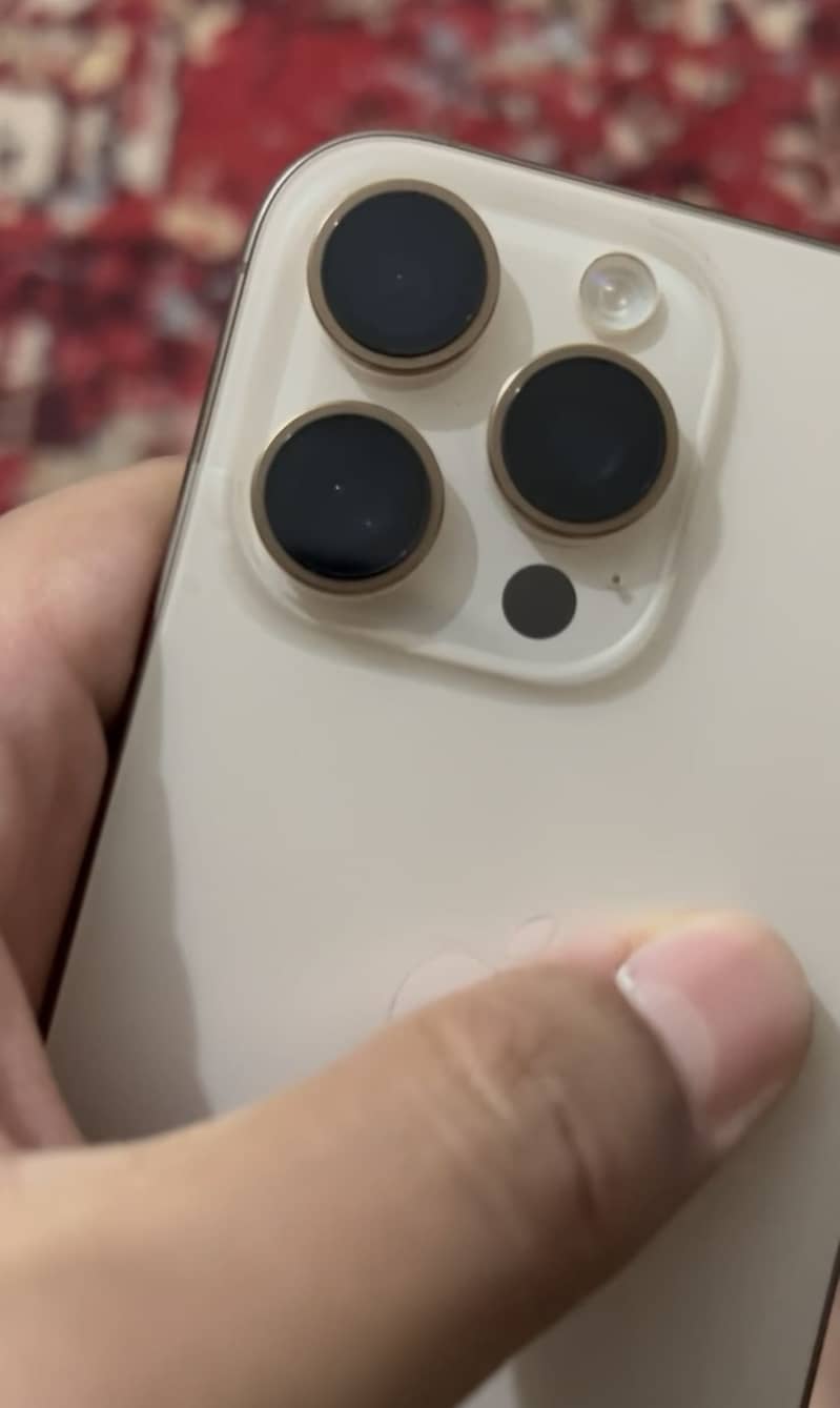 iPhone 16 Pro Jv (clean) 2