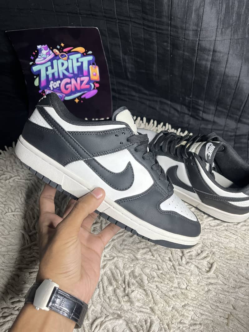 Dunk low panda 1