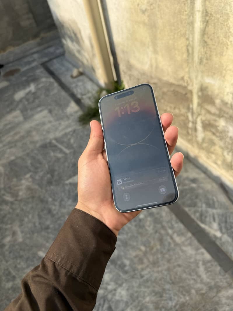 Apple iPhone 14 Pro Max 3