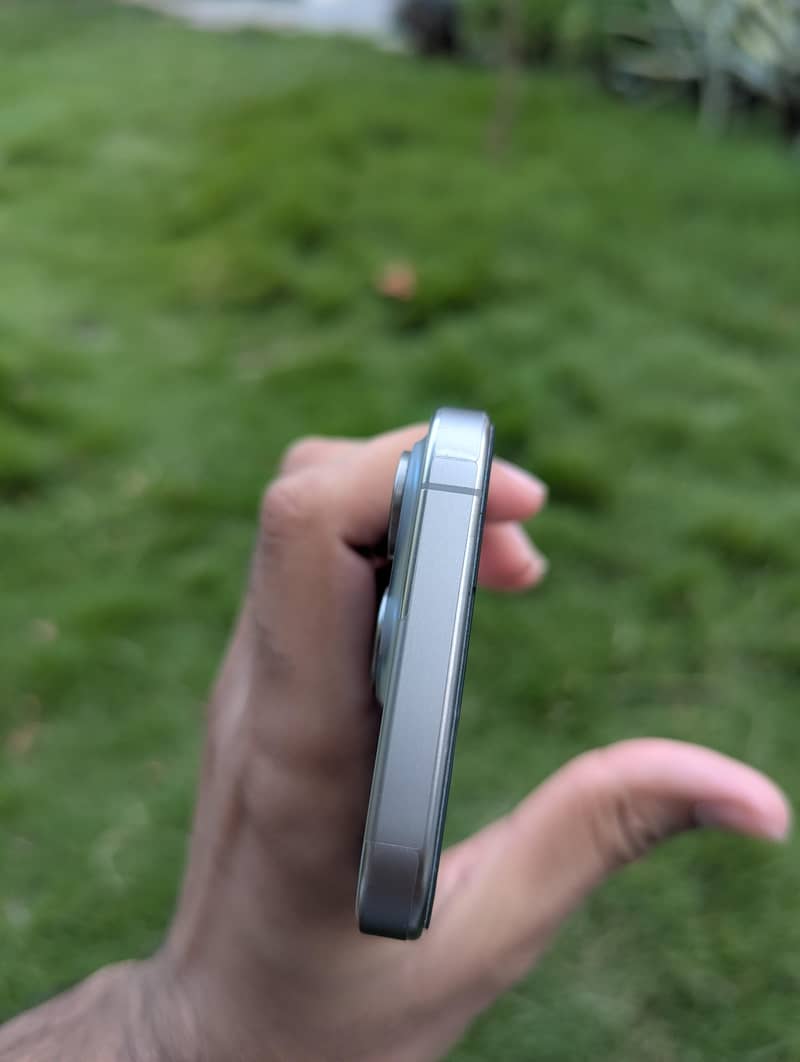 Apple iPhone 15 Pro 5