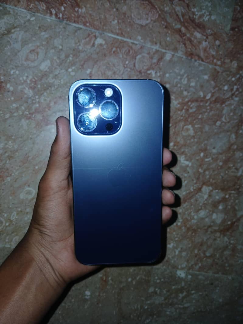 Apple iPhone 14 Pro Max 7
