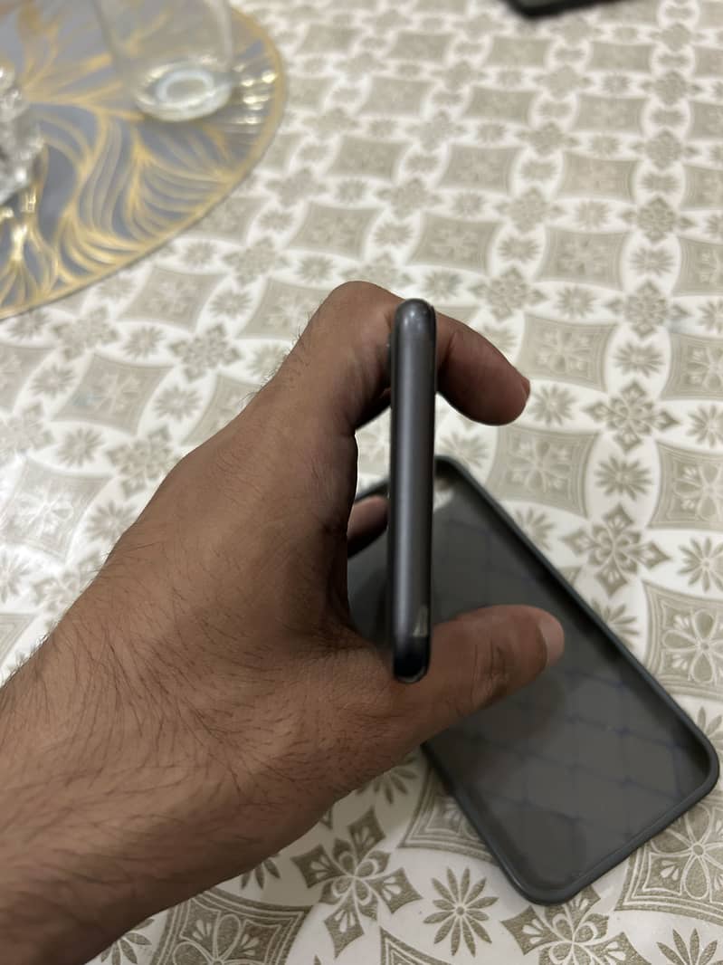Apple iPhone 8 2