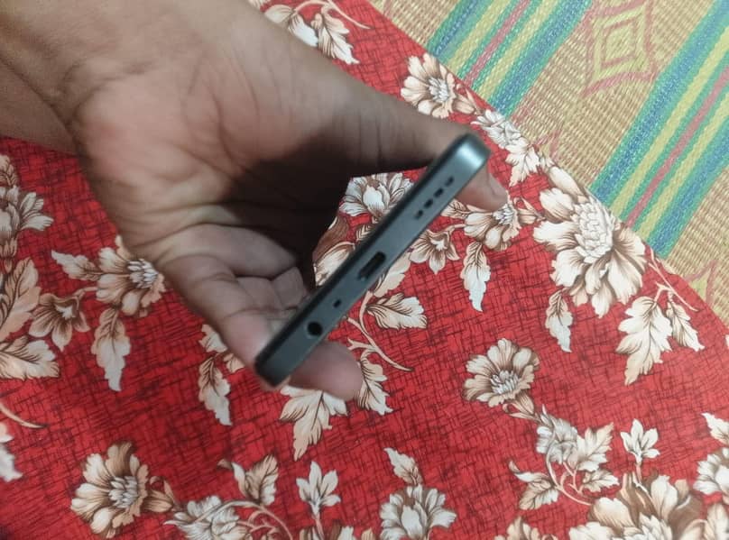 Realme Note 60x 4
