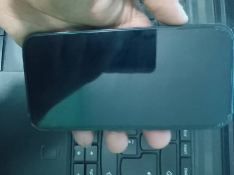 Apple iPhone 13 3