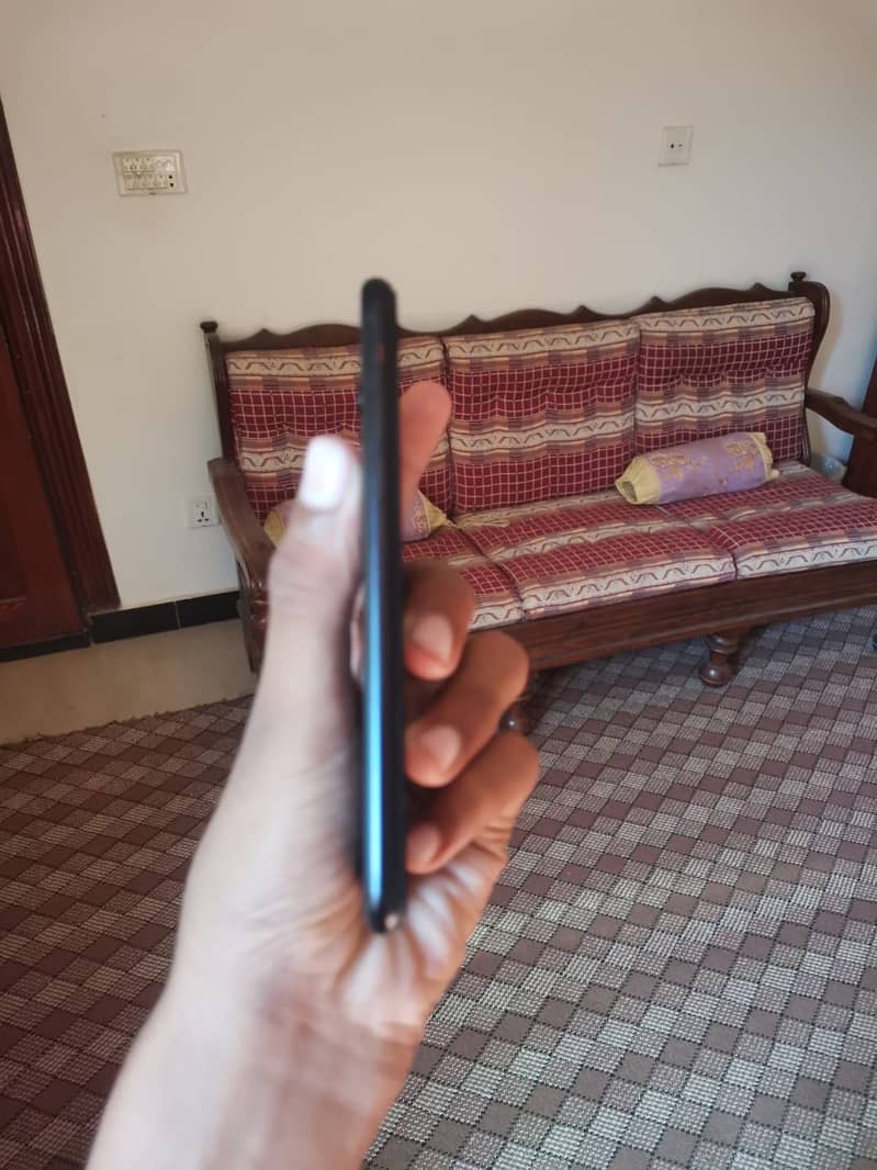 Apple iPhone SE 2
