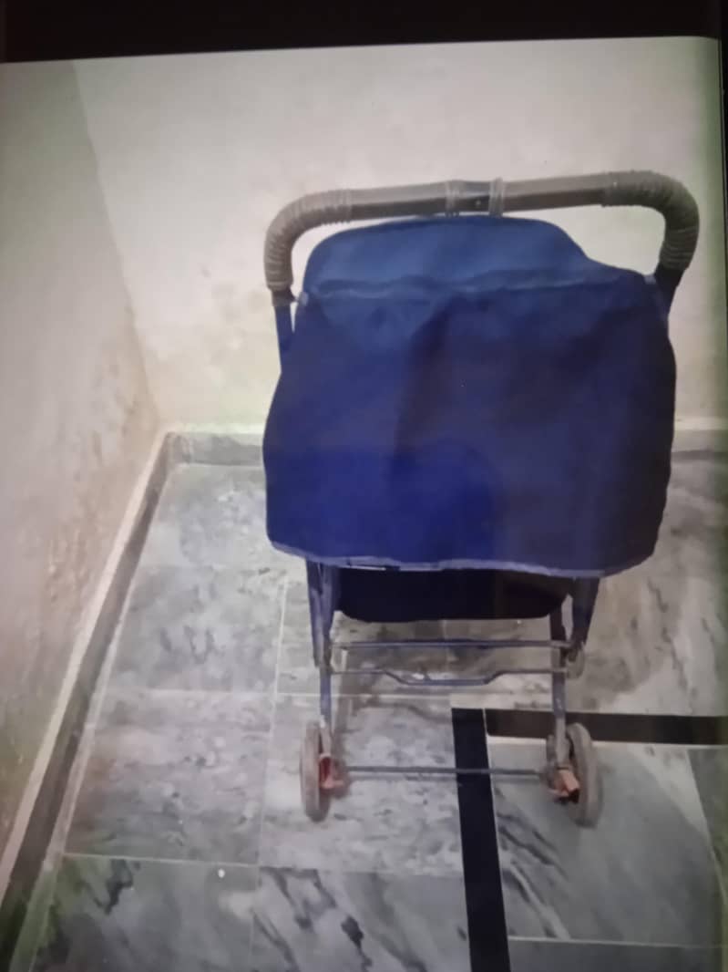 kids pram 2