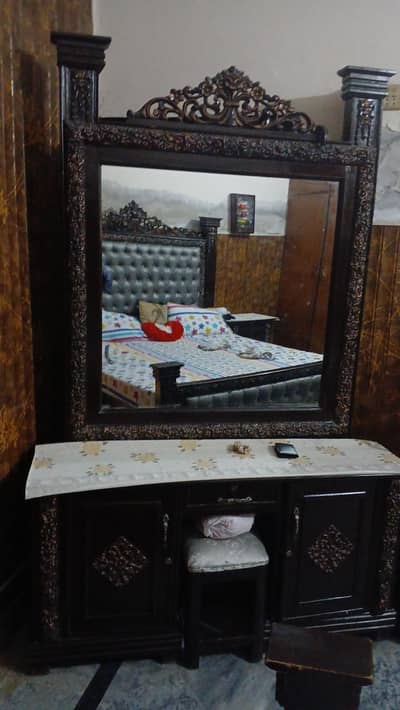 Bed with mattress and dressing side tables