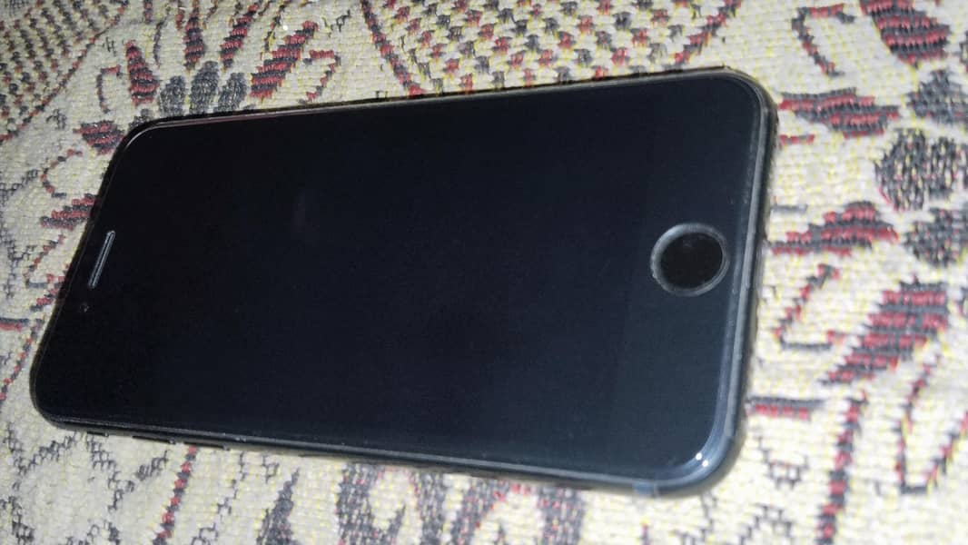 Apple iPhone SE 2022(3rd generation) 5