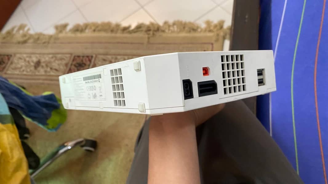 Nintendo Wii,+ 2 controller 3