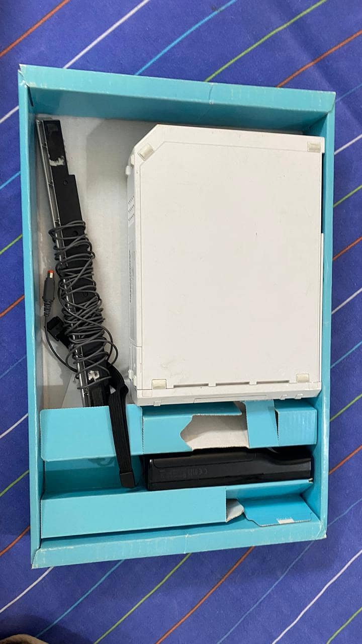 Nintendo Wii,+ 2 controller 4