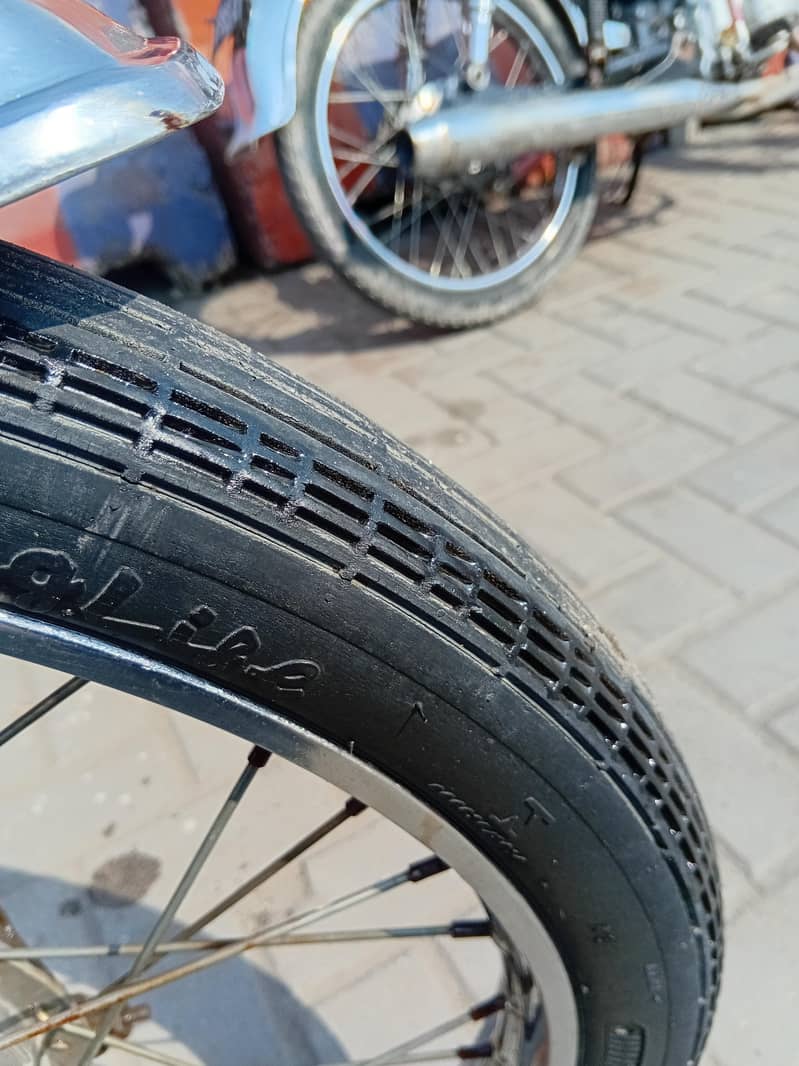 China CD 70 – 3