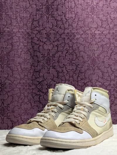 Air Jordan 1 Mid SE Craft "Inside Out"