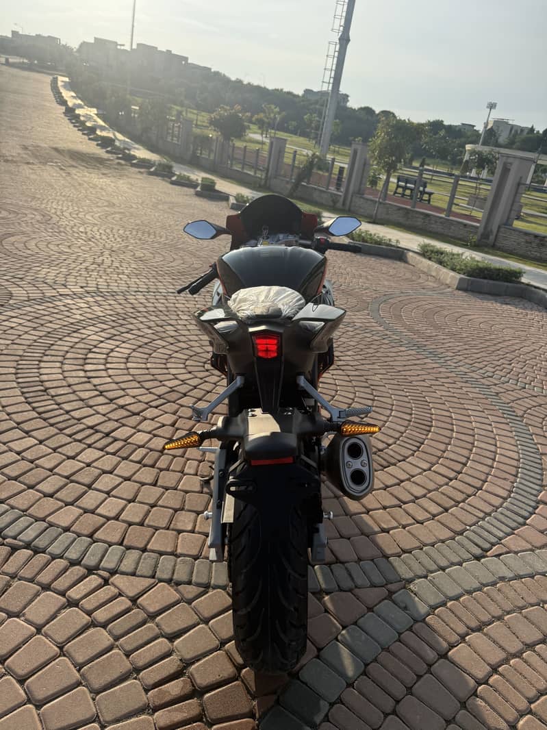 YZF- R6 5
