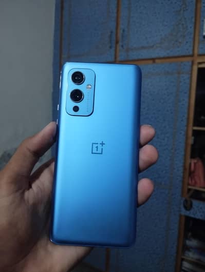One Plus 9 5g