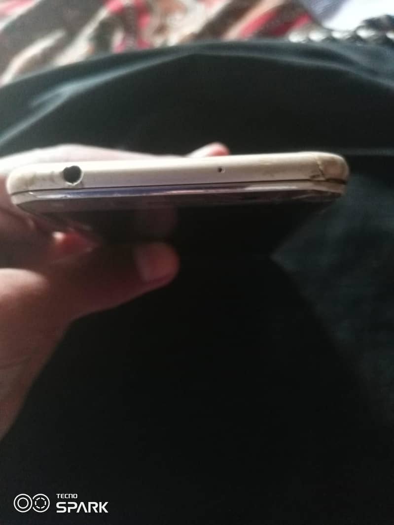 Samsung Mobile 4