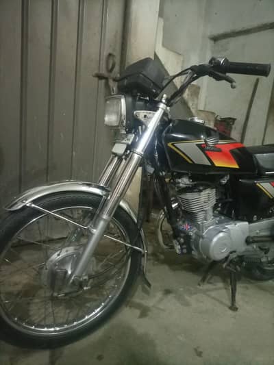 Honda 125 lush Condition 03094177816