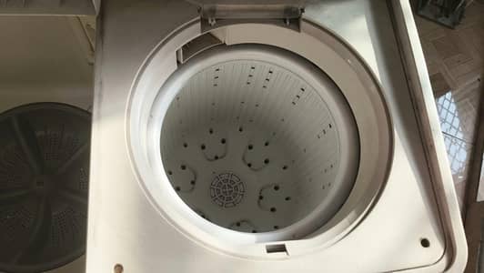Haier Twin Tub Washing Machine HWM120-BS (Jumbo power)