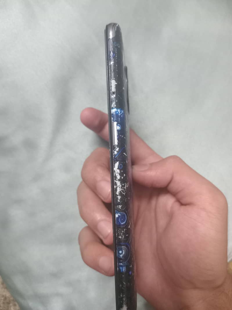 One Plus 7T 3