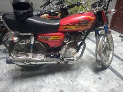 United Bike 125