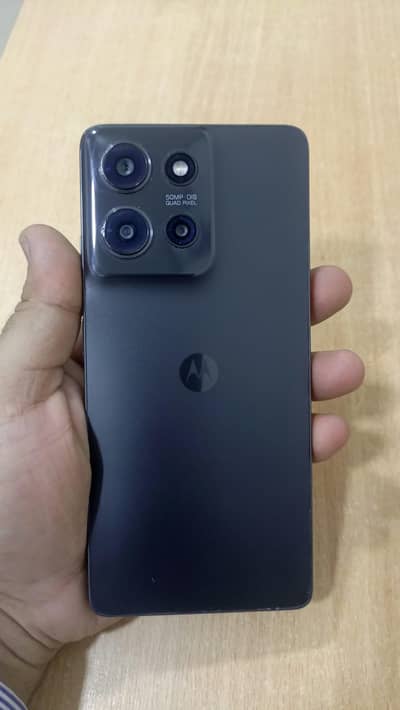 Motorola Moto G75