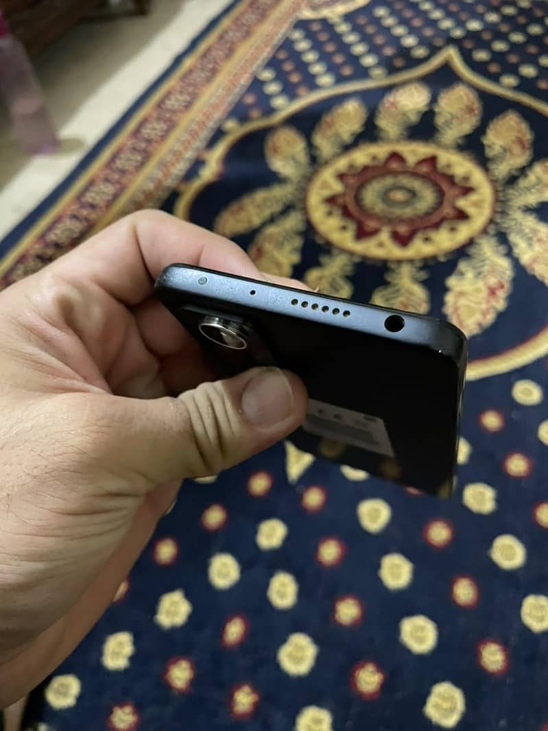 Xiaomi Redmi Note 12 Pro 1
