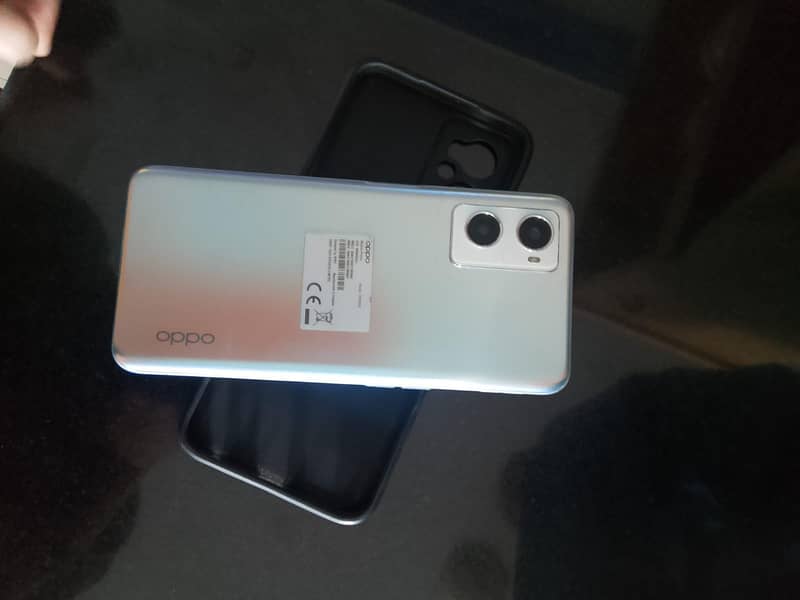 OPPO A96 0