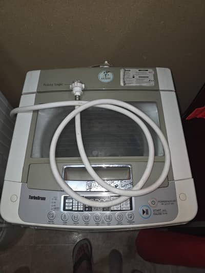 LG Fully Automatic Top Load Washing Machine