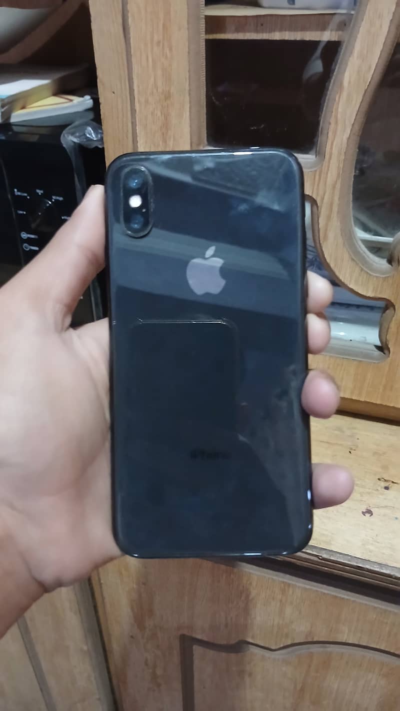 Apple iPhone XS 0