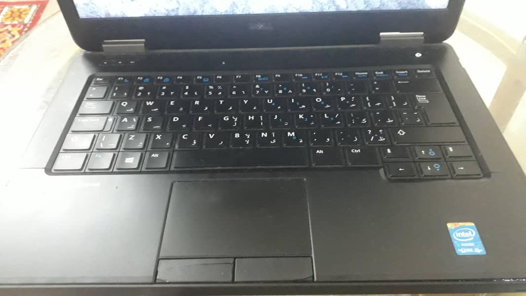 Dell Latitude E5440 1