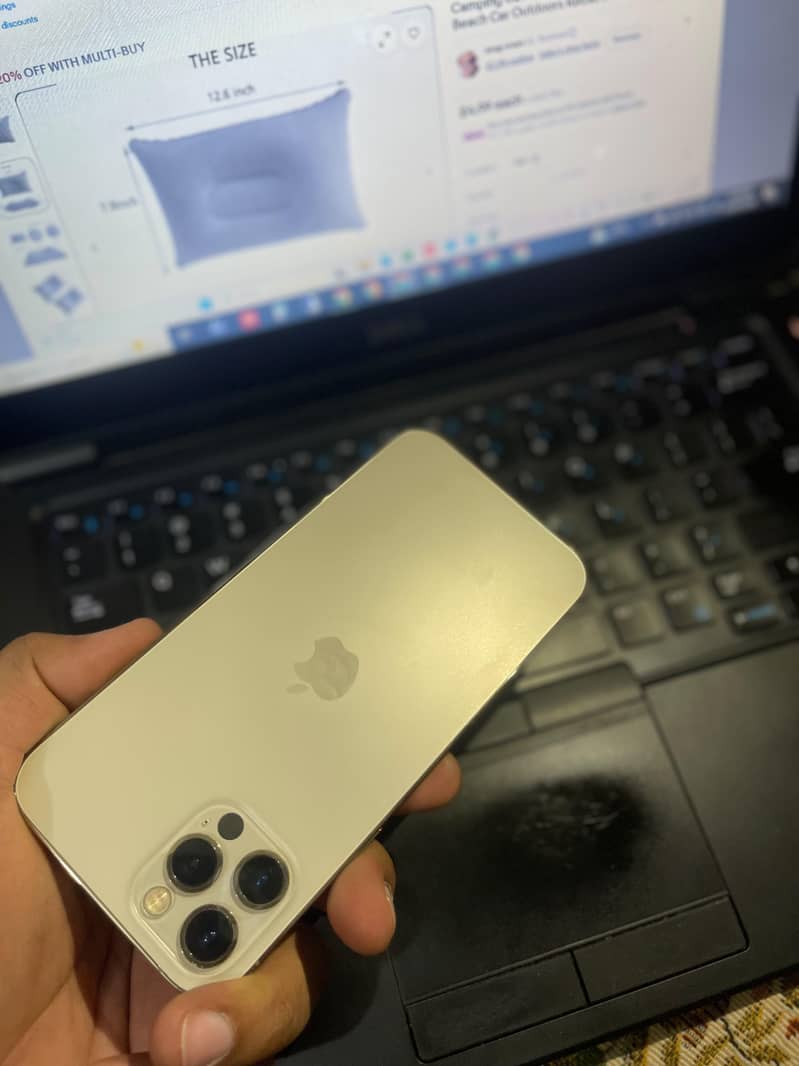 Apple iPhone 12 Pro 2
