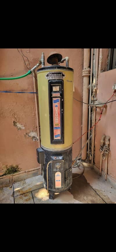 Diamond Dual Gas & Electric Geyser – 35 Gallon
