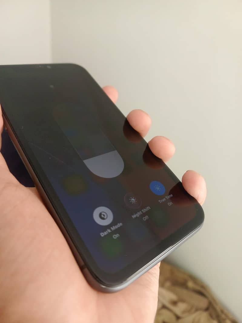 Apple iPhone 11 2