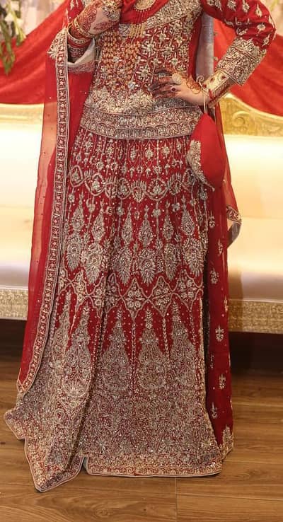 Bridal dress wedding dress