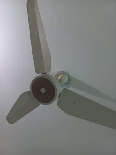 4 ceiling fans for sale ' proper copper wire , never repaired