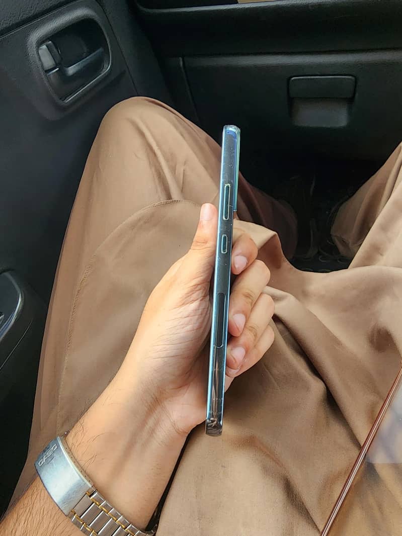 Samsung Mobile S22 Plus 5