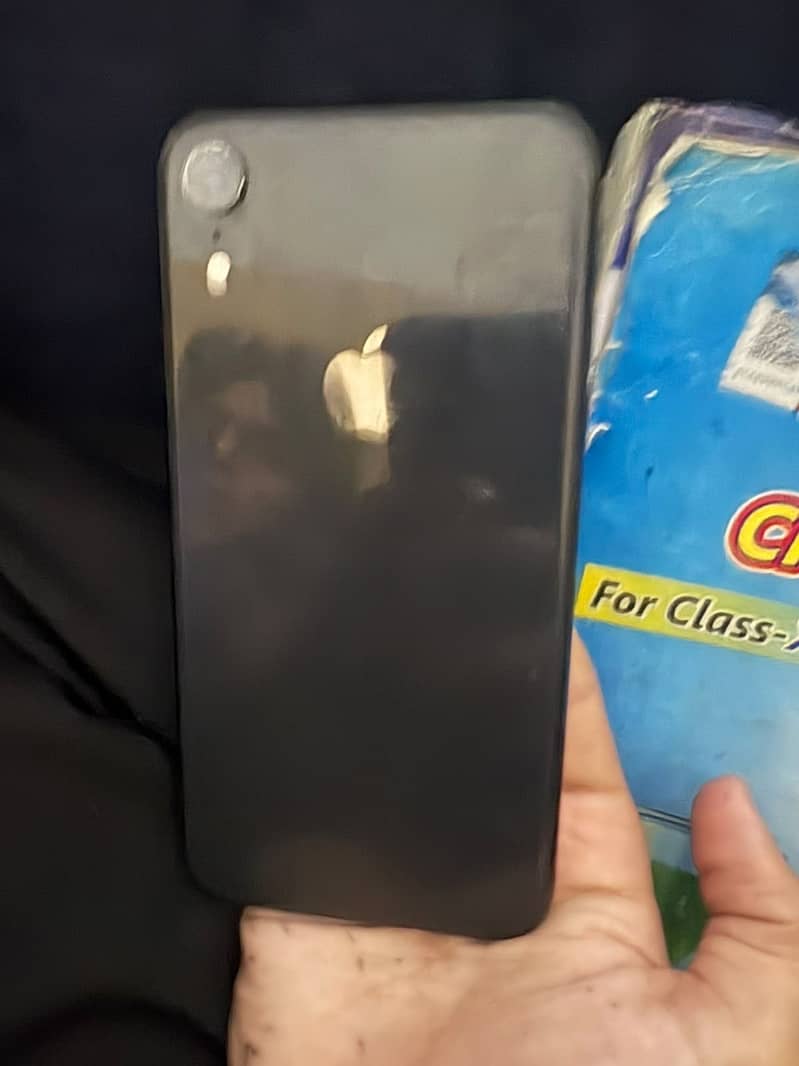Apple iPhone XR 2