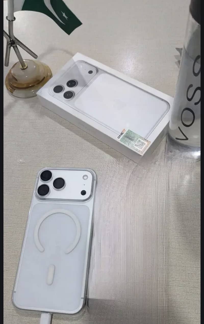 Apple iPhone 17 Pro Max 6