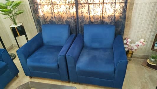 Used 5 seater blue sofa set for urgent sale