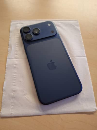Iphone 17 Pro Max 256GB Deep Blue | Non-PTA Factory Unlocked | 100% BH