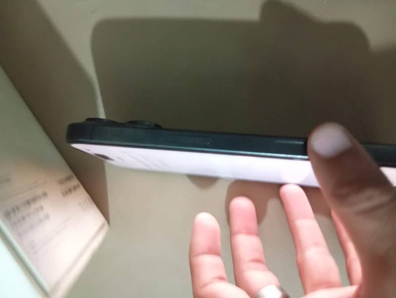 Apple iPhone 15 Pro Max 3