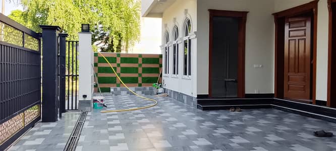 G-14/4 brand new double Story House size 40x80 for sale