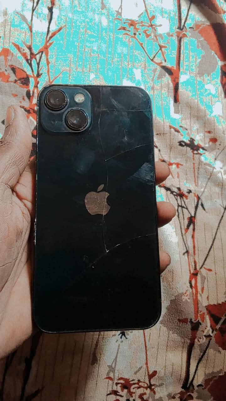 Apple iPhone 13 2